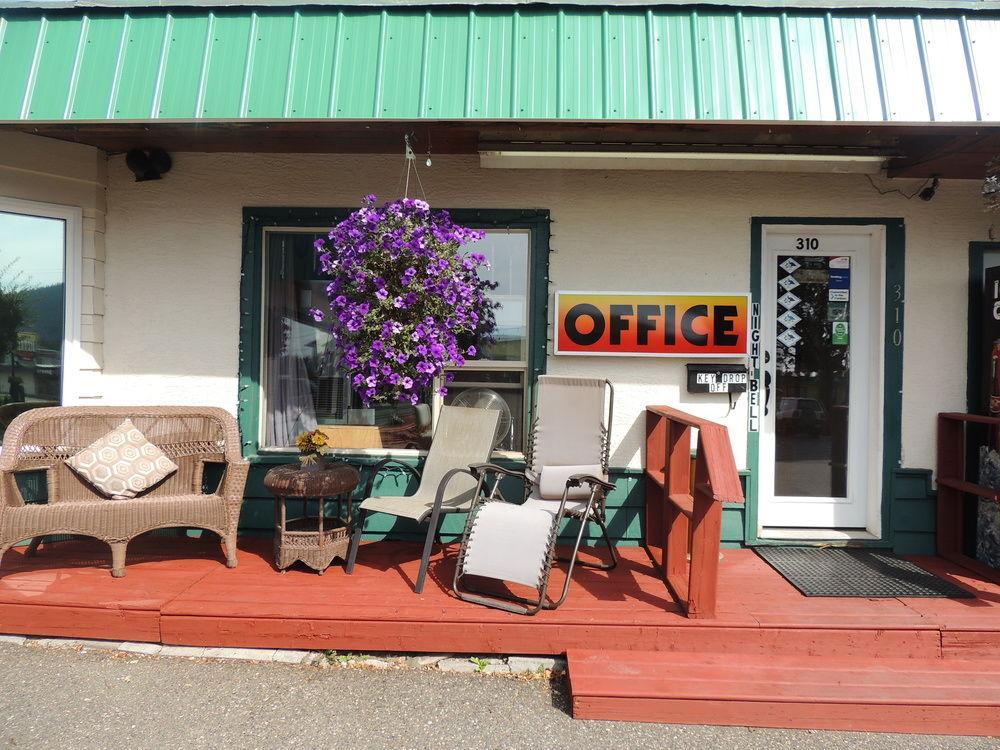 100 Mile Motel & Rv Park 100 Mile House Exterior foto